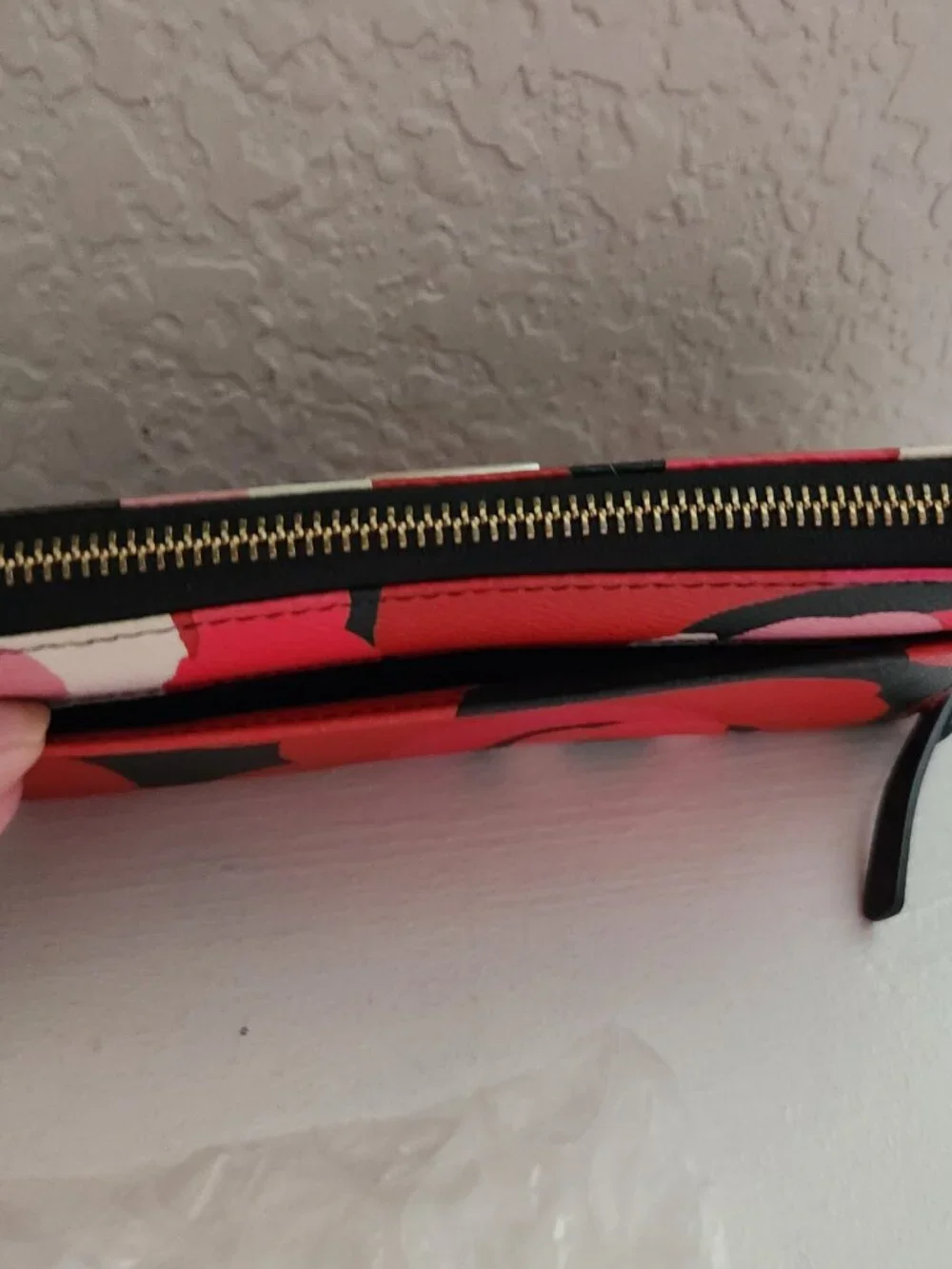 Euc Kate Spade NY Floral Black & Pink Wallet